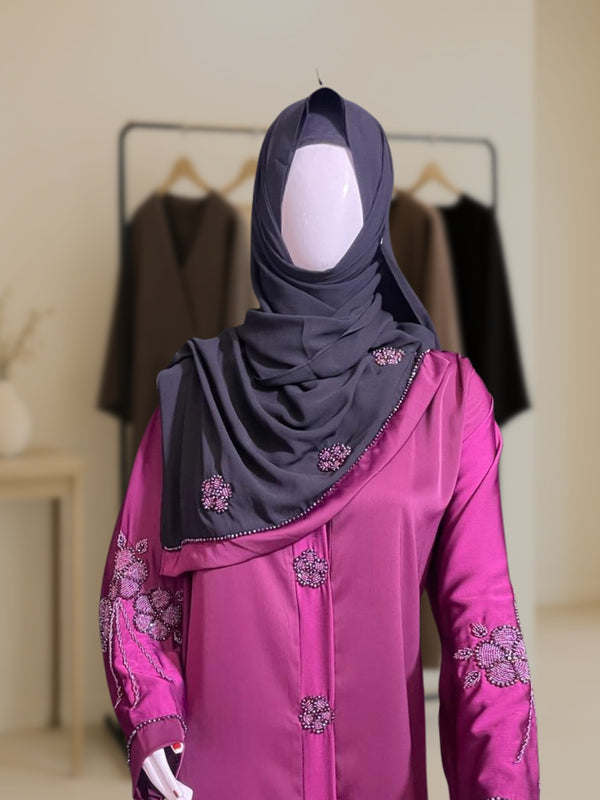 The Nura Abaya – Handwork Beaded Elegance