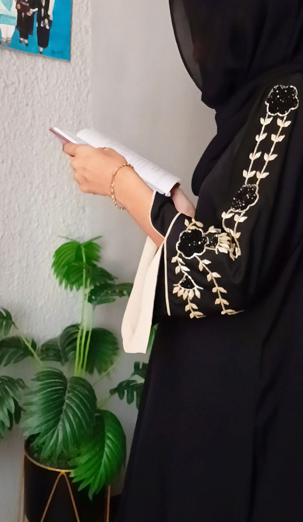 Crystal Handwork Abaya – Front Piping Elegance